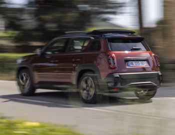 Renault 4 E-Tech electric Techno Plein Sud [Worldwide] '2026