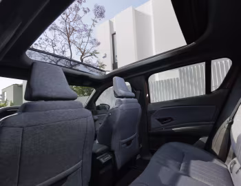 Interior Renault 4 E-Tech electric Techno Plein Sud [Worldwide] '2026