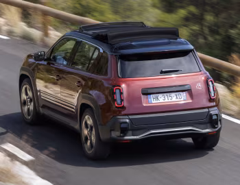 Renault 4 E-Tech electric Techno Plein Sud [Worldwide] '2026