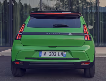 Renault 5 E-Tech electric techno [Worldwide] '2024–pr.