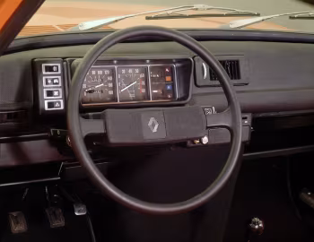 Front Panel Renault 5 LS [Worldwide] '1974–75