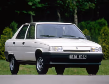 Renault 9 TC [Worldwide] '1986–89