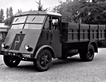 Renault AHN2/3 '11.1944–01.1947