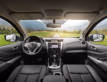 Передня панель Renault Alaskan [Worldwide] '2016–19
