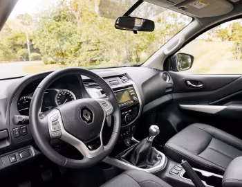 Торпедо Renault Alaskan [Latam] '2016–н.в.