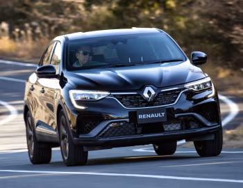 Renault Arkana E-TECH [Japan] '2022–23