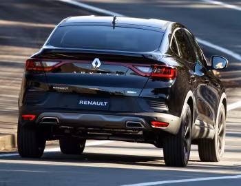 Renault Arkana E-TECH [Japan] '2022–23
