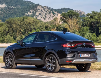 Renault Arkana [Worldwide] '2021–23
