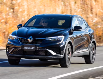 Renault Arkana E-TECH [Japan] '2022–23
