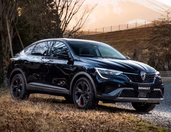 Renault Arkana E-TECH [Japan] '2022–23
