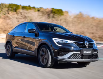 Renault Arkana E-TECH [Japan] '2022–23