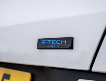 Renault Arkana E-Tech full hybrid esprit Alpine [UK-spec] '2023–pr.