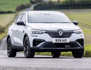 Renault Arkana E-Tech full hybrid esprit Alpine [UK-spec] '2023–pr.