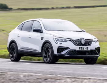 Renault Arkana E-Tech full hybrid esprit Alpine [UK-spec] '2023–pr.