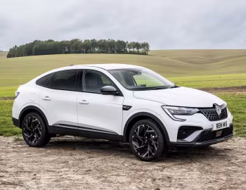 Renault Arkana E-Tech full hybrid esprit Alpine [UK-spec] '2023–pr.