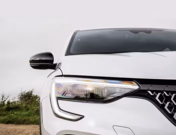 Renault Arkana E-Tech full hybrid esprit Alpine [UK-spec] '2023–pr.