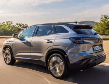 Renault Austral techno [Worldwide] '2022–25