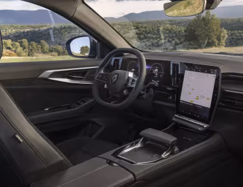 Interior Renault Austral E-Tech full hybrid esprit Alpine [Worldwide] '2022–25