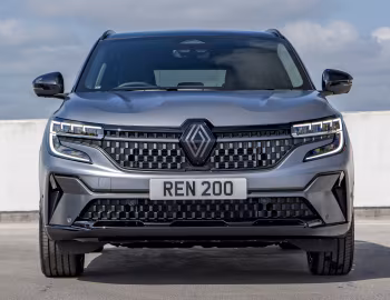 Renault Austral E-Tech full hybrid esprit Alpine [UK-spec] '2023–25