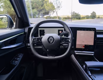 Panneau avant Renault Austral E-Tech full hybrid iconic [Worldwide] '2022–25