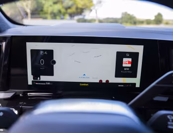 Tableau de bord Renault Austral E-Tech full hybrid iconic [Worldwide] '2022–25