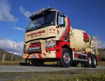 Renault C 380 6×4 rigid Day Cab with McPhee mixer body [UK-spec] '2021