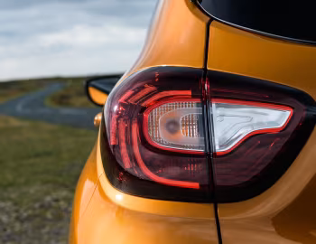 Renault Captur [UK-spec] '2017–19