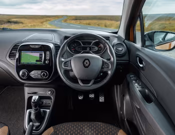 Передня панель Renault Captur [UK-spec] '2017–19