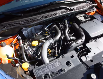 Under The Hood Renault Captur [Worldwide] '2013–17