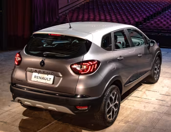 Renault Captur "Bose" [Latam] '2018–21