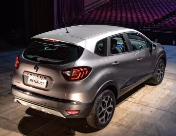 Renault Captur "Bose" [Latam] '2018–21