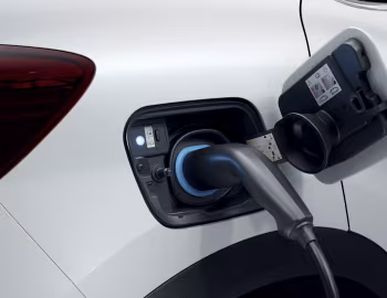 Renault Captur E-TECH Plug-in Hybrid [Worldwide] '2020–24