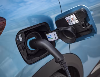 Renault Captur E-TECH Plug-in Hybrid [Worldwide] '2020–24