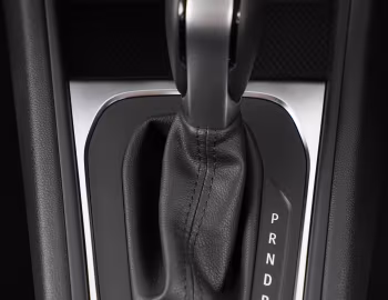 Interior Renault Captur E-TECH Hybrid [South Africa] '2023–pr.