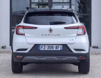 Renault Captur E-TECH Hybrid Initiale Paris [Worldwide] '2021–24