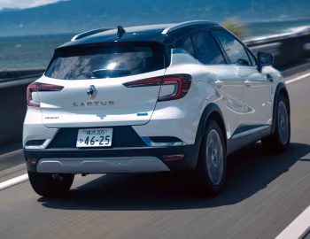 Renault Captur E-TECH Plug-in Hybrid [Japan] '2022–pr.