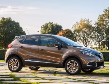 Renault Captur "Iconic" [Italy] '2015–16