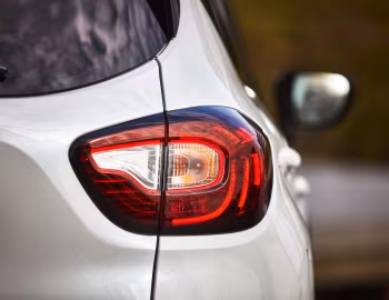 Renault Captur Initiale Paris [Worldwide] '2017–19