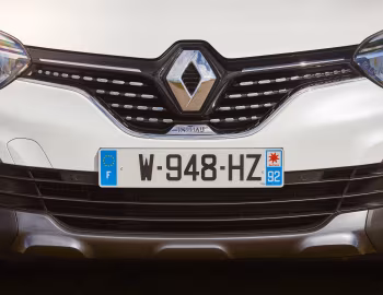 Renault Captur Initiale Paris [Worldwide] '2017–19