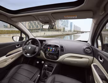 Інтер'єр Renault Captur Initiale Paris [Worldwide] '2017–19