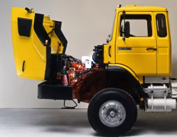 Under The Hood Renault CBH 280 '04.1986–10.1992