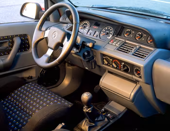 Interior Renault Clio 16S [Worldwide] '1991–94
