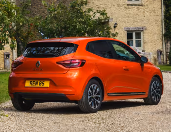 Renault Clio [UK-spec] '2019–23