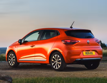 Renault Clio [UK-spec] '2019–23