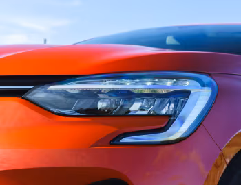 Renault Clio [UK-spec] '2019–23