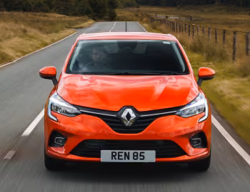 Renault Clio [UK-spec] '2019–23