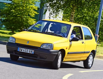 Renault Clio 3-door [Worldwide] '1996–98