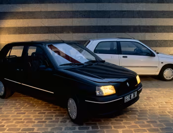 Renault Clio '1990–94