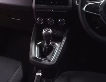Интерьер Renault Clio [UK-spec] '2019–23