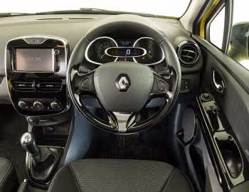 Торпедо Renault Clio [UK-spec] '2012–16